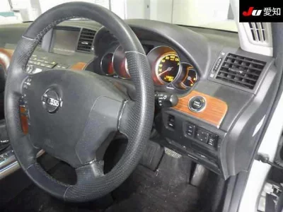 NISSAN FUGA