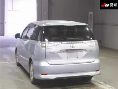 Toyota Estima Hybrid