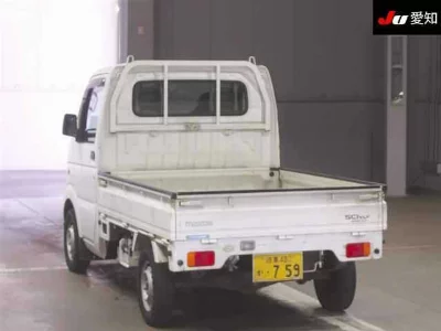 Mazda Scrum Truck