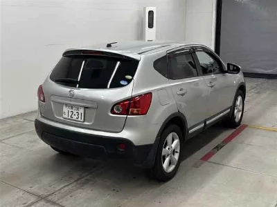 NISSAN DUALIS