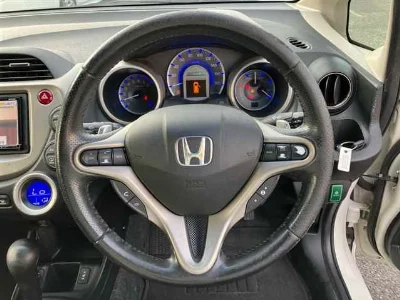 Honda FIT HYBRID