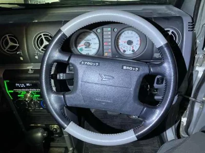 DAIHATSU NAKED