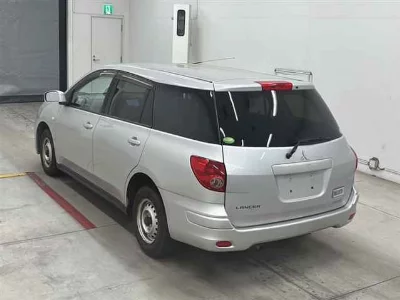Mitsubishi LANCER CARGO
