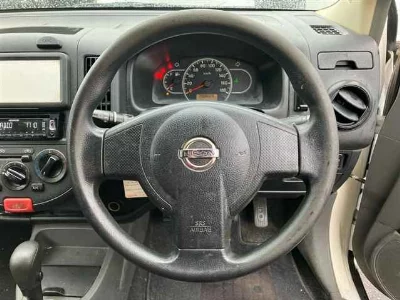 NISSAN AD