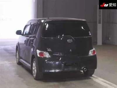 Toyota bB