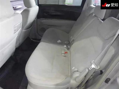 Toyota Passo Sette