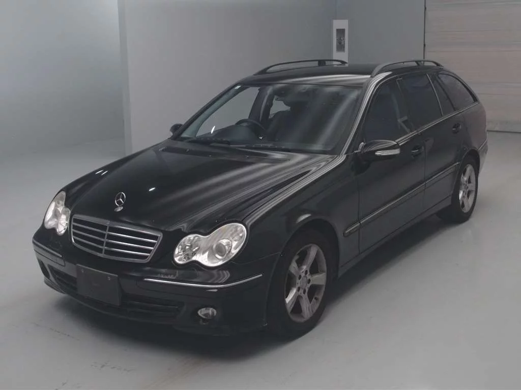 Mercedes-Benz C-Class  с аукциона в Японии