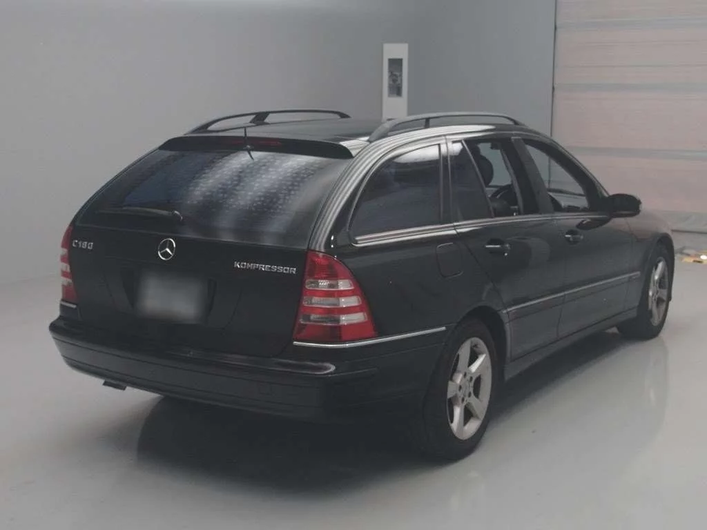 Mercedes-Benz C-Class  с аукциона в Японии