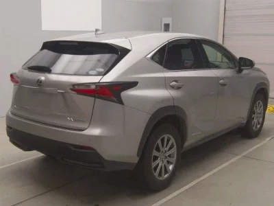 Lexus NX300h