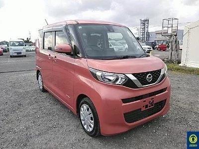 NISSAN ROOX