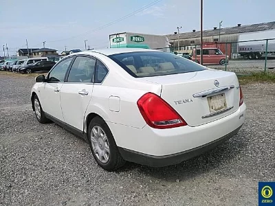 NISSAN TEANA