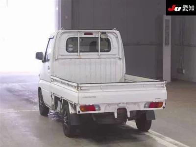 Mitsubishi Minicab Truck