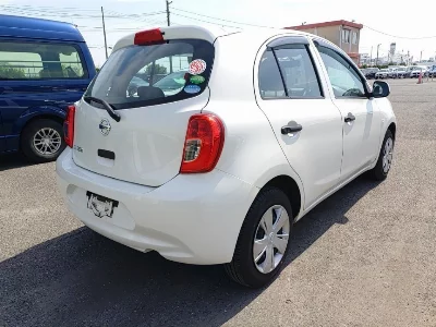 Nissan March