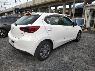 Mazda Mazda2