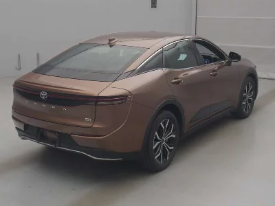 Toyota Crown Crossover