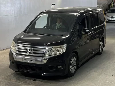 Honda STEPWGN SPADA