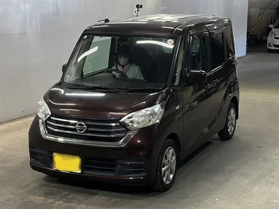 Nissan Dayz Roox