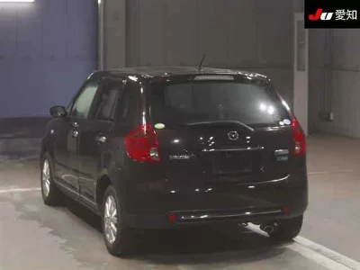 Mazda Verisa