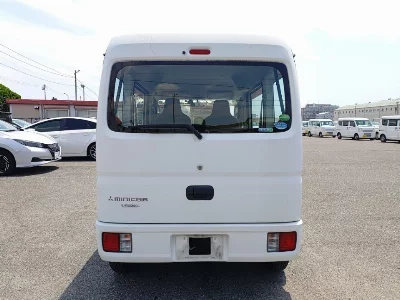 Mitsubishi Minicab