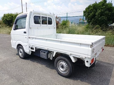 Nissan NT100 Clipper