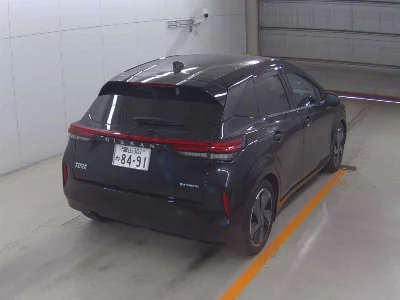 Nissan Aura