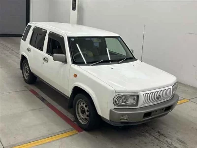 NISSAN RASHEEN