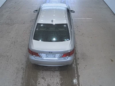 Toyota CROWN HYBRID