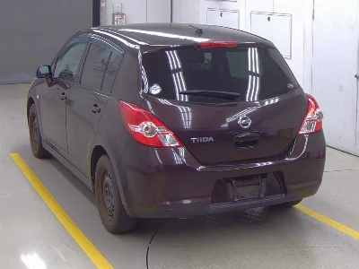 Nissan Tiida