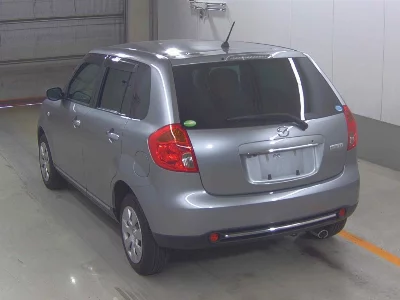Mazda Verisa