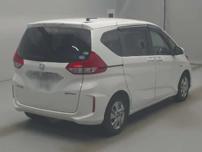 Honda FREED + HYBRID
