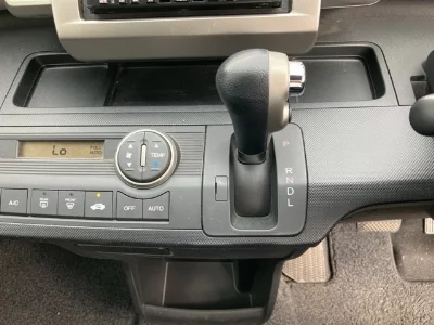 Honda Freed Spike