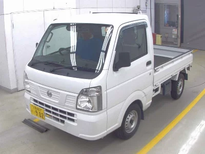Nissan NT100 Clipper