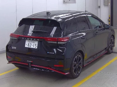 NISSAN AURA