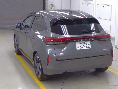 Nissan Aura
