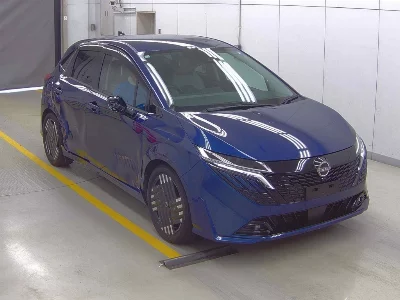 NISSAN AURA