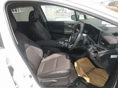 Nissan Aura