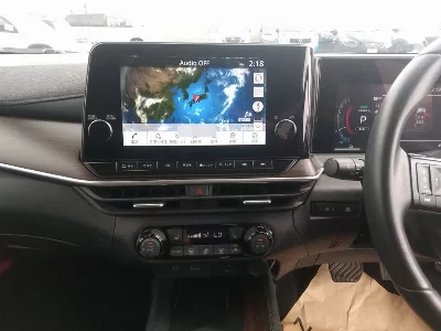 Nissan Aura
