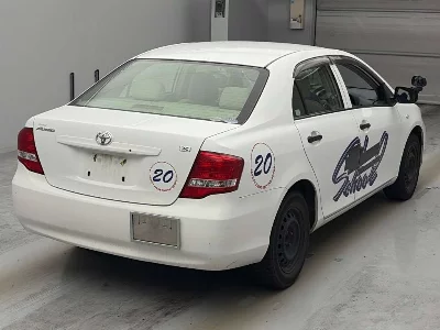 TOYOTA COROLLA AXIO