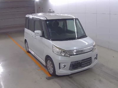 Suzuki Spacia Custom