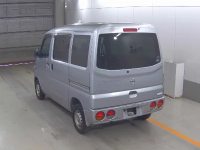 NISSAN CLIPPER