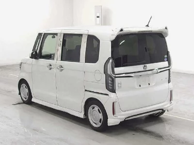 Honda N BOX CUSTOM
