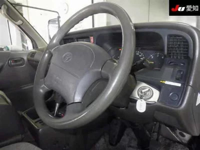 TOYOTA HIACE WAGON