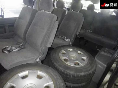 TOYOTA HIACE WAGON