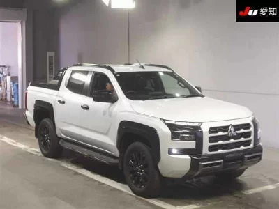Mitsubishi Triton