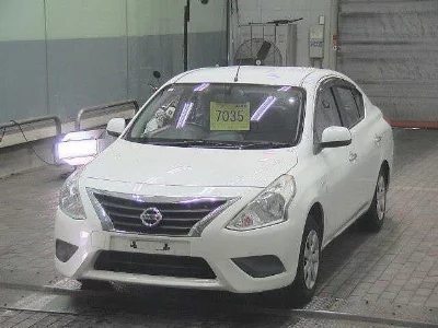 Nissan Tiida Latio