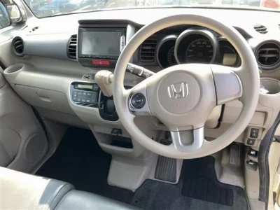 Honda N BOX PLUS