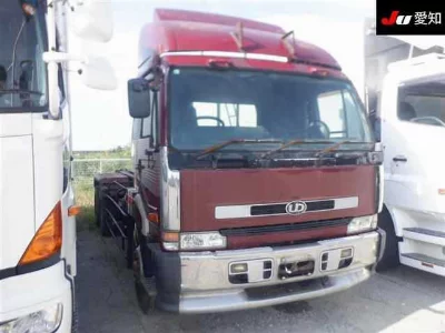NISSAN UD