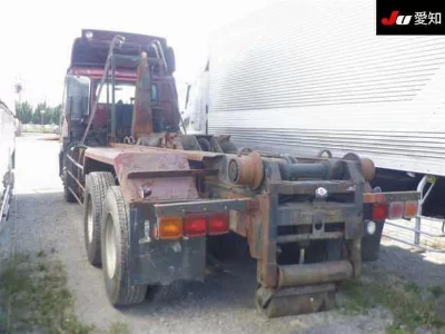 NISSAN UD