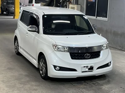 Toyota bB