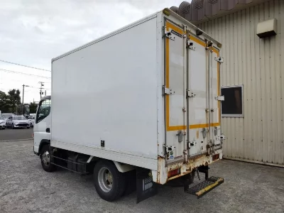 Mitsubishi Fuso Canter